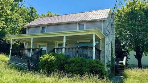 6448 Divers Road, Radford, VA 24129