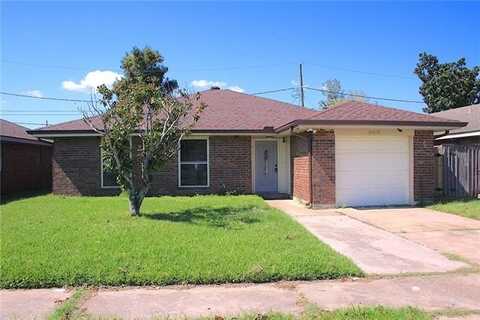 2413 WILLIAMSBURG Drive, La Place, LA 70068