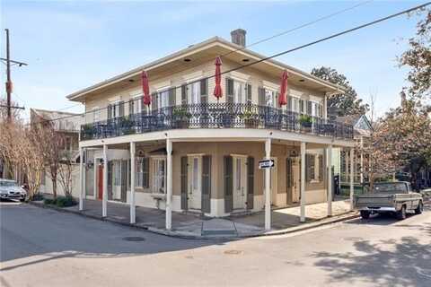 2446 ROYAL Street, New Orleans, LA 70117