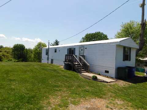 130 QUALITY Road, Christiansburg, VA 24073