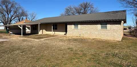 316 E 2nd Street, Grandfield, OK 73546