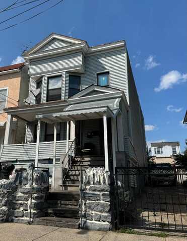 763 219 street, Bronx, NY 10467