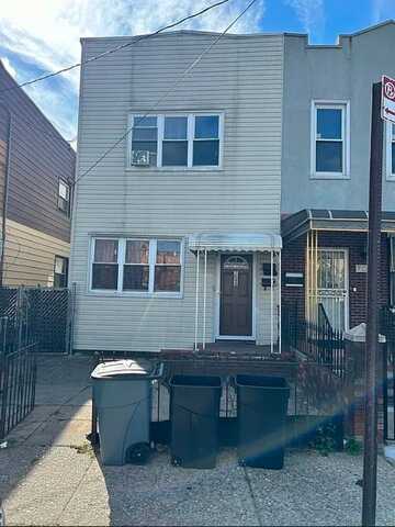 754 E86 Street, Brooklyn, NY 11236