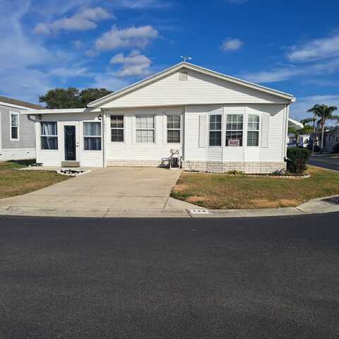 3802 Quaker Ridge St, Zephyrhills, FL 33542