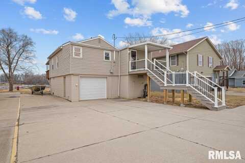 2013 S SHORE Drive, Moline, IL 61265