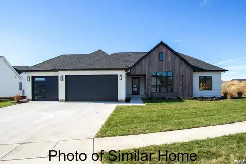 7122 SPRING CREEK Drive, Bettendorf, IA 52722