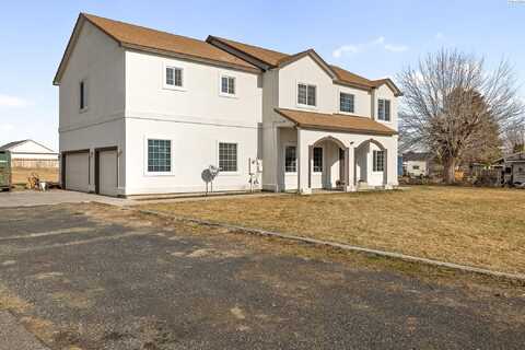 4607 W Livingston Rd, Pasco, WA 99301
