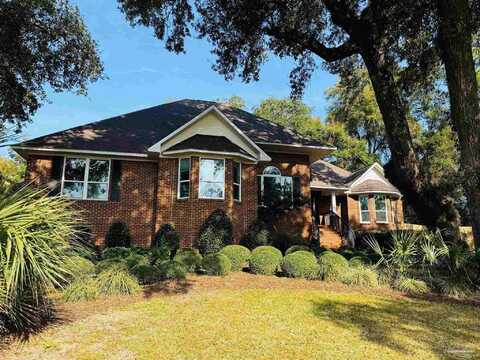 4700 Bohemia Dr, Pensacola, FL 32504