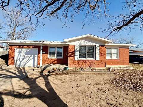 2805 37th St, Snyder, TX 79549