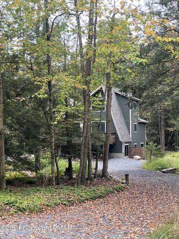 1153 Deer Trail Road, Pocono Pines, PA 18350