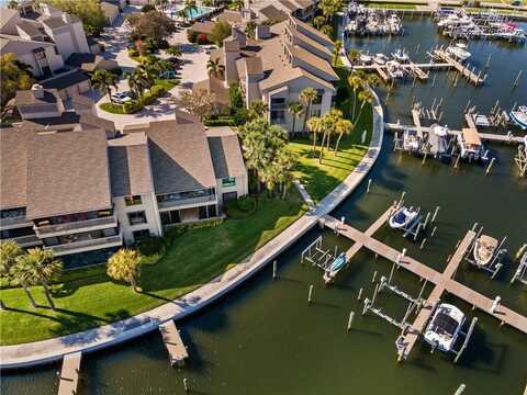 1870 Bay Road, Vero Beach, FL 32963