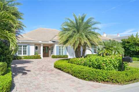 260 Palm Island Lane, Vero Beach, FL 32963