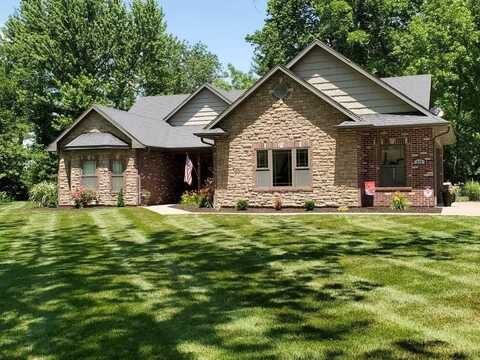 315 W Proctor St., Sturgeon, MO 65284