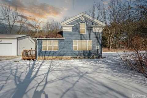 5815 E ALLEN Road, Howell, MI 48855