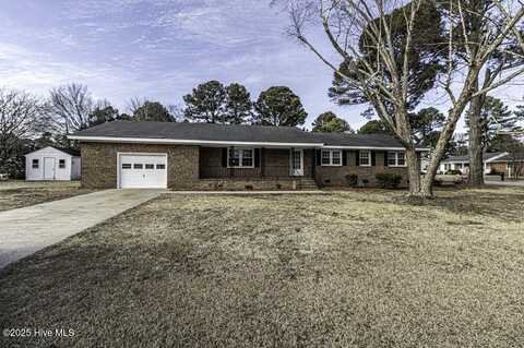 405 N Lynnhaven Drive, Elm City, NC 27822