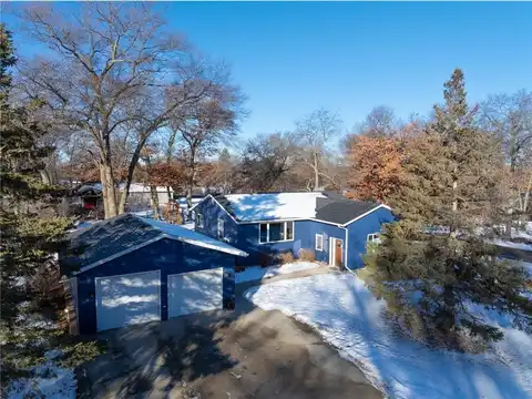 1614 Lisa Avenue NE, Alexandria, MN 56308