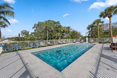 909 N A Street, Lake Worth, FL 33460