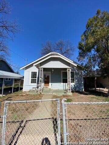 143 E BAYLOR, San Antonio, TX 78204