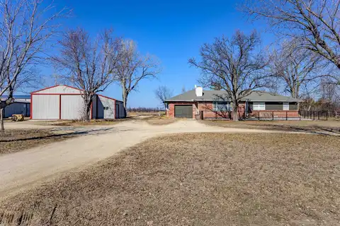 14164 SW 50th St, Benton, KS 67017