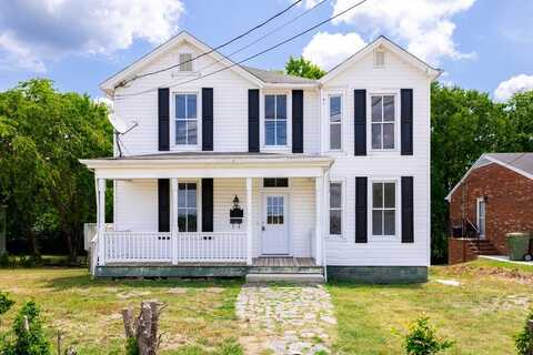 618 S Main St, Farmville, VA 23901