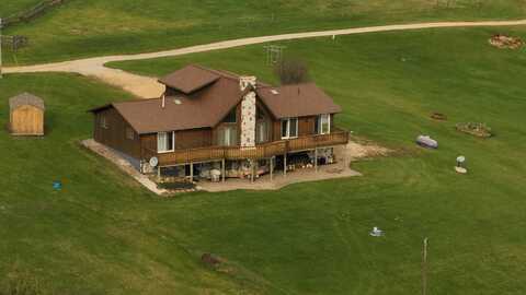 3115 County Road E, Stitzer, WI 53825