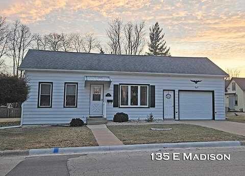 135 E Madison Street, Platteville, WI 53818