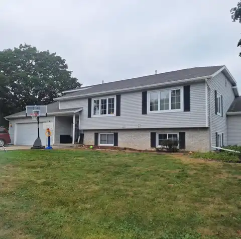 510 Bayfield Court, Jefferson, WI 53549