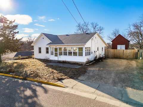 302 Quarry Street, Baraboo, WI 53913