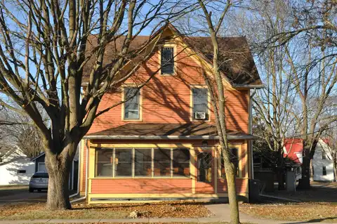 334 N Cincinnati Street, Spring Green, WI 53588