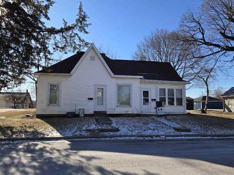 313 E Merrimac Street, Dodgeville, WI 53533