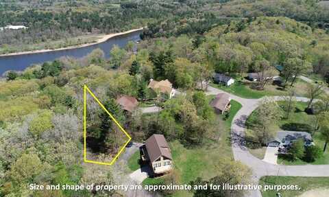 56 Redhawk Trail, Baraboo, WI 53913