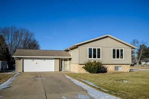 6785 Dawn Drive, Windsor, WI 53598