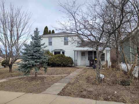 402 E Washington Street, Tomah, WI 54660