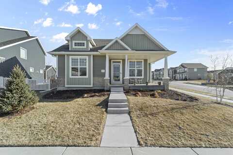 401 Crane Crossing, Waunakee, WI 53597