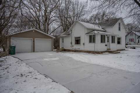 121 Wood Avenue, Nekoosa, WI 54457