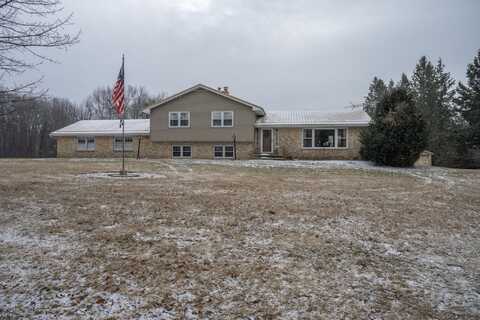 N2349 Overgaard Road, Elroy, WI 53929