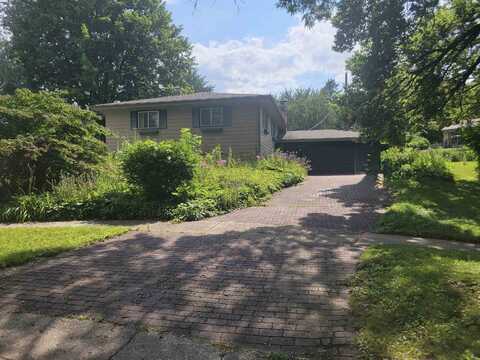 10 Barron Court, Madison, WI 53705