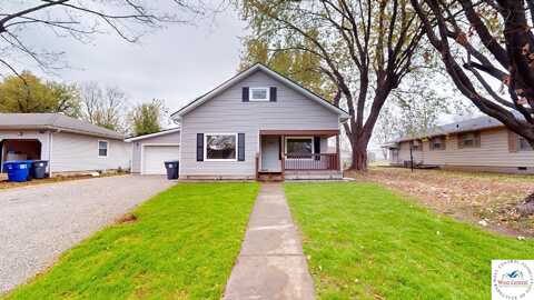 2407 E 10th, Sedalia, MO 65301