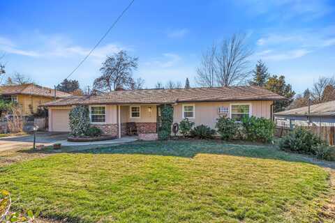 1816 Stratford Avenue, Medford, OR 97504