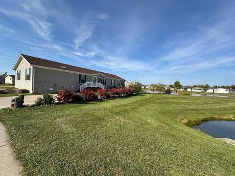 29206 Hidden River Drive, Gibraltar, MI 48173