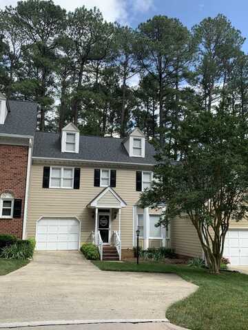 7802 Coach House Lane, Raleigh, NC 27615