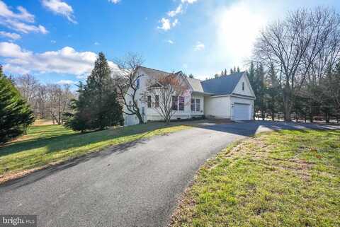 132 LAKELAND DRIVE, STERLING, VA 20164