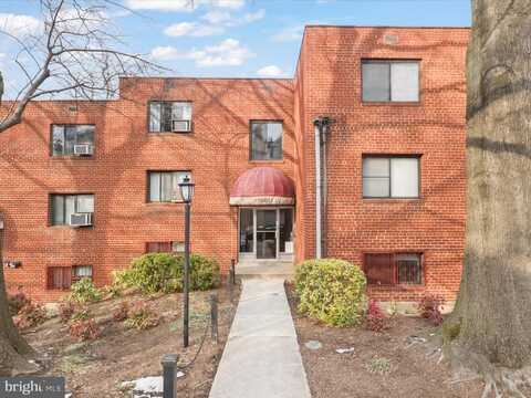 1581 N COLONIAL TERRACE, ARLINGTON, VA 22209