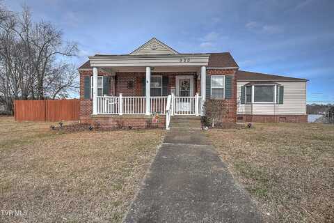 900 Wilson Avenue, Johnson City, TN 37604