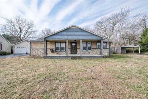 319 4th Avenue S, Baxter, TN 38544