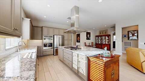 13360 W RED HAWK Drive, Peoria, AZ 85383