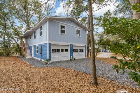 11 White Lane, Oak Island, NC 28465