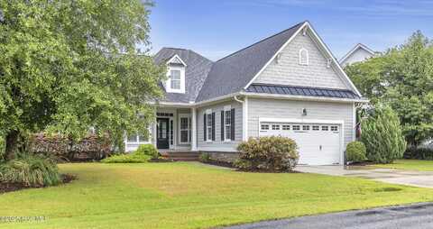 3521 Sanderling Drive SE, Southport, NC 28461