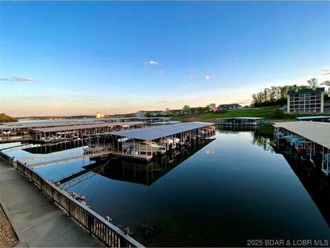 71 Southwood Shores Place, Lake Ozark, MO 65049