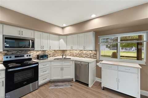 20821 Coconut, ESTERO, FL 33928
